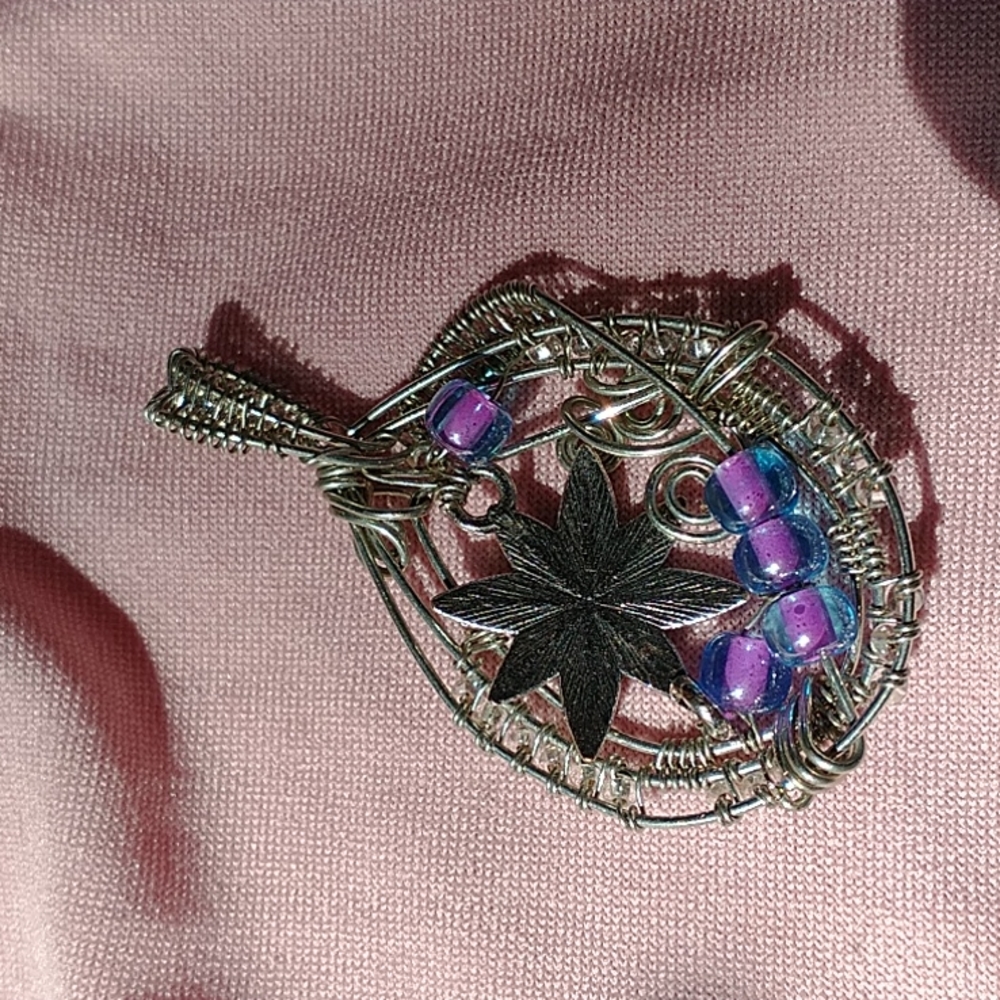 NWT Beautiful Handcrafted Tinned Copper Pendant - Picture 4 of 5
